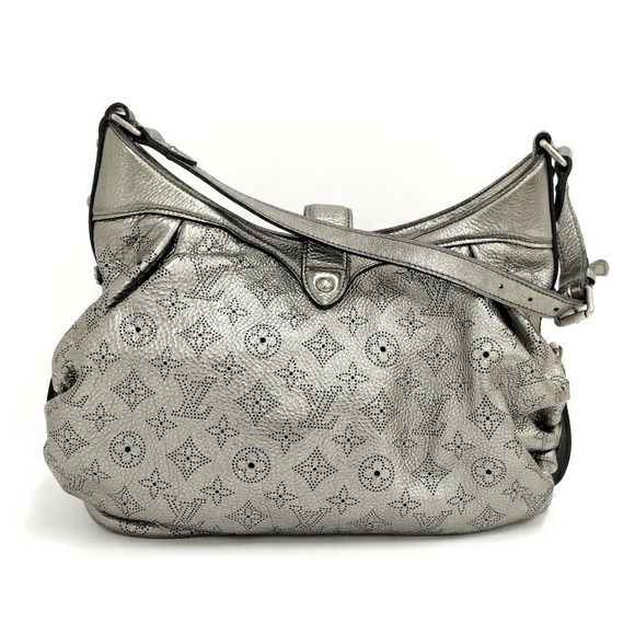Louis Vuitton L Mahina Arjan Metallic Leather Shoulder Bag - Picture 2 of 9